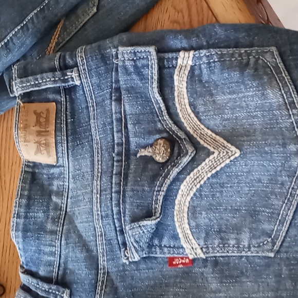 Levi's Strauss Juniors Blue Jeans Shorts SZ 9 - Picture 7 of 11